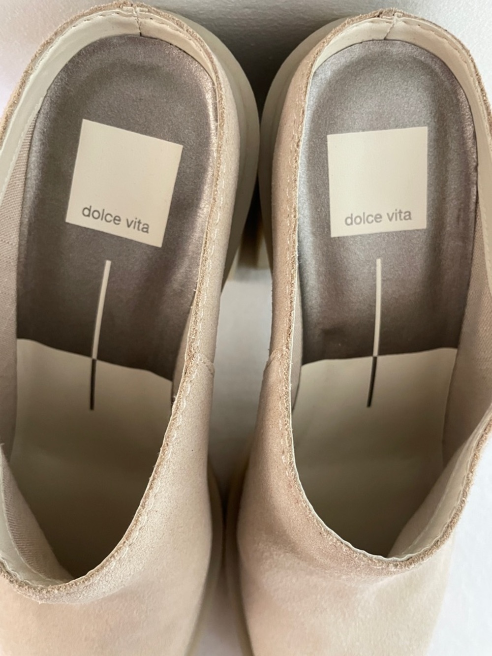 Dolce Vita Carry Women's Clogs Mules Platform Suede Lug Sole In Sand 8 - Picture 13 of 13